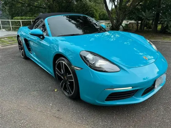 PORSCHE 718 2018