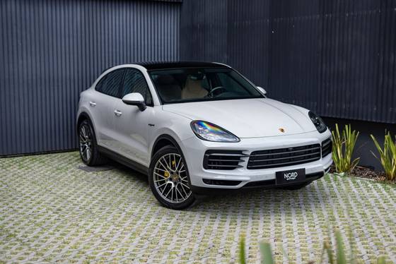 PORSCHE CAYENNE 2023