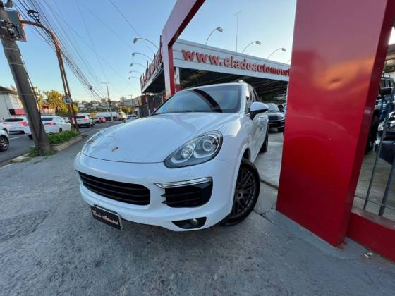 PORSCHE CAYENNE 2018