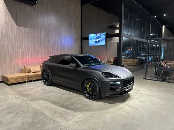PORSCHE CAYENNE 2024