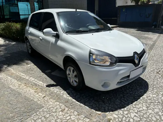 RENAULT CLIO 2016
