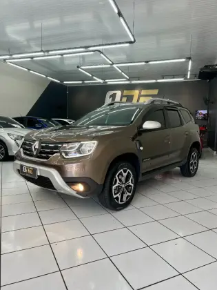 RENAULT DUSTER 2021