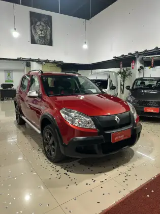 RENAULT SANDERO 2013