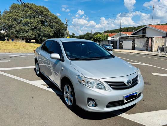 TOYOTA COROLLA 2012