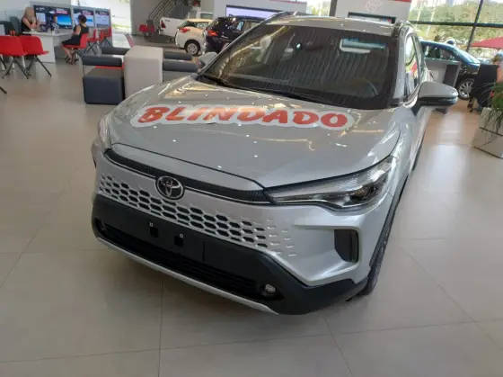 TOYOTA COROLLA CROSS 2025