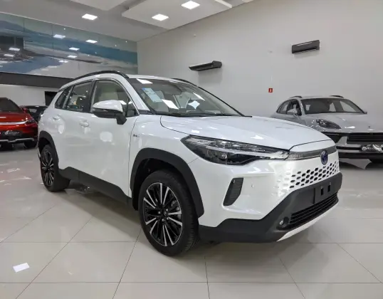 TOYOTA COROLLA CROSS 2026