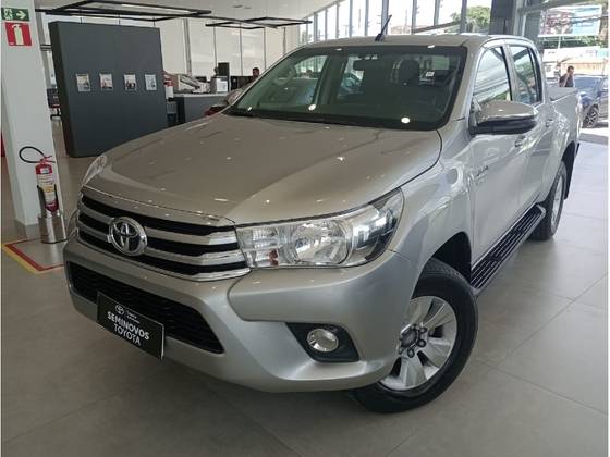 TOYOTA HILUX 2018