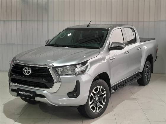 TOYOTA HILUX 2021