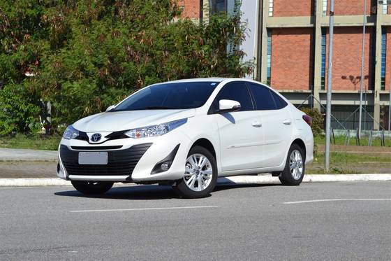 TOYOTA YARIS 2019