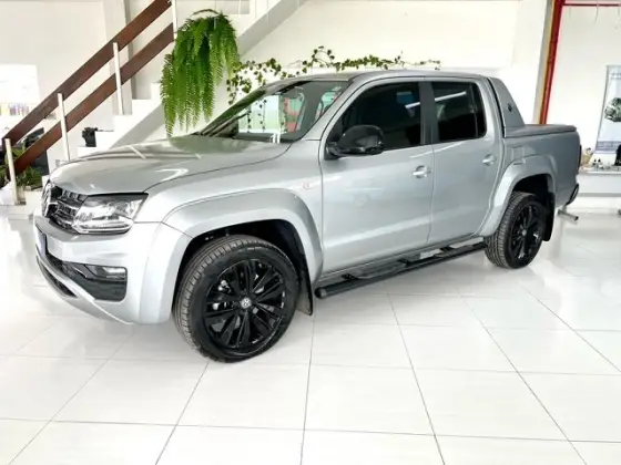VOLKSWAGEN AMAROK 2023