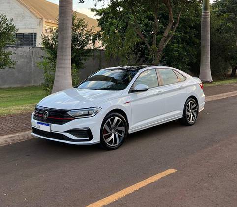 VOLKSWAGEN JETTA 2020