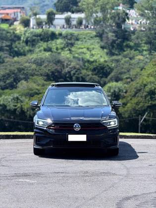 VOLKSWAGEN JETTA 2020