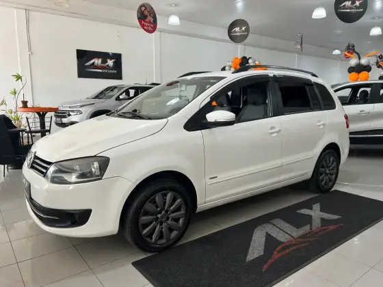 VOLKSWAGEN SPACEFOX 2012