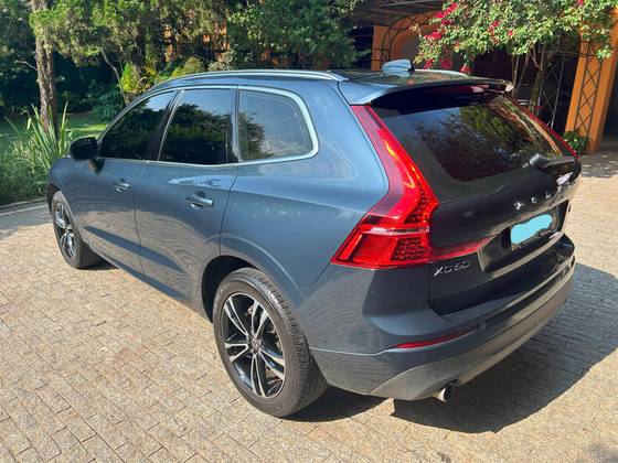 VOLVO XC60 2019