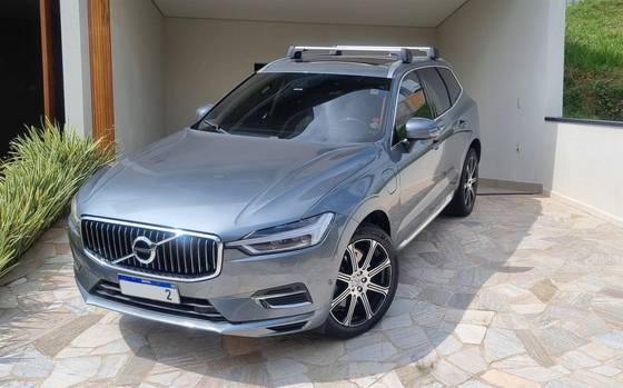 VOLVO XC60 2020