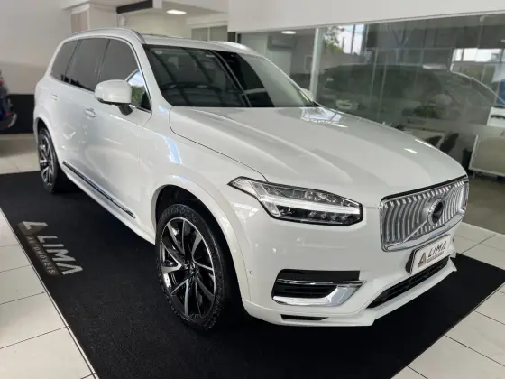 VOLVO XC90 2023