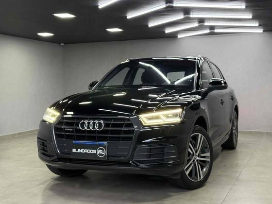 AUDI Q5 2018