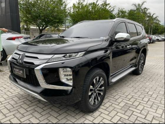 MITSUBISHI PAJERO SPORT 2023