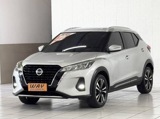 NISSAN KICKS 2022