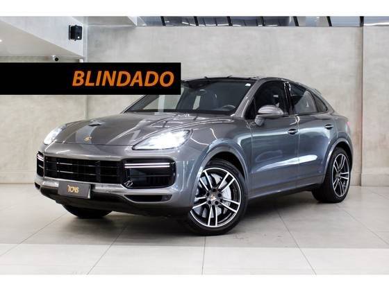 PORSCHE CAYENNE 2021