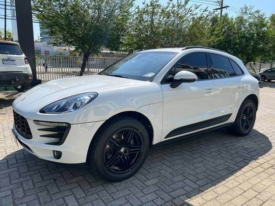 PORSCHE MACAN 2018