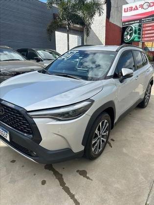 TOYOTA COROLLA CROSS 2024