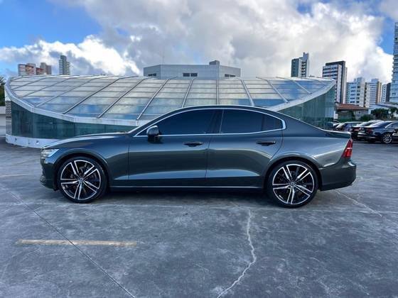 VOLVO S60 2020