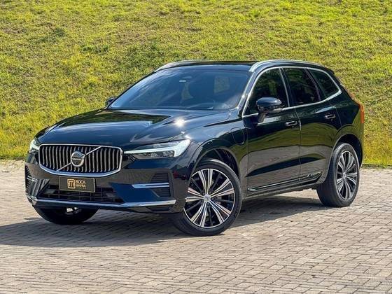 VOLVO XC60 2022