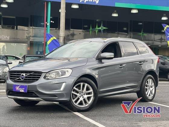 VOLVO XC60 2017