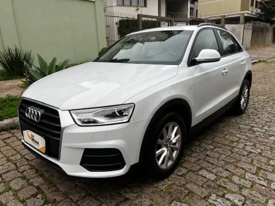 AUDI Q3 2017