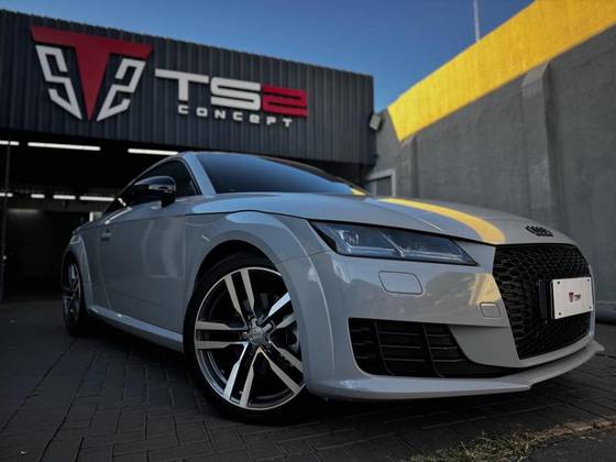 AUDI TT 2015