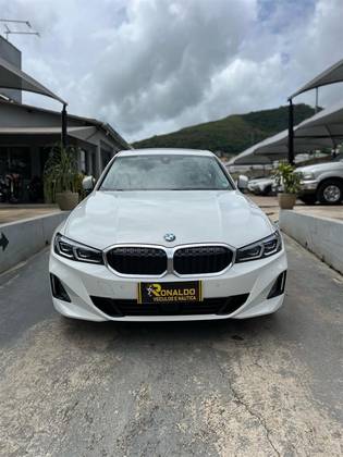 BMW 320i 2023