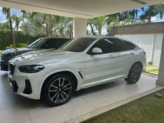 BMW X4 2023