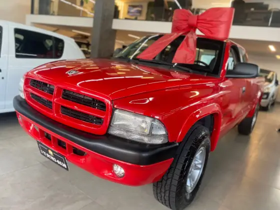 DODGE DAKOTA 2001