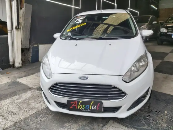 FORD FIESTA 2015