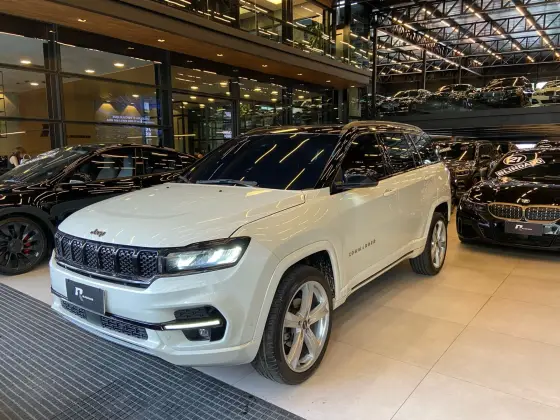 JEEP COMMANDER 2022