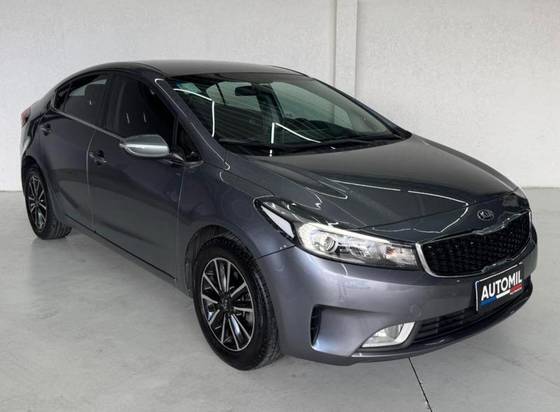 KIA CERATO 2019