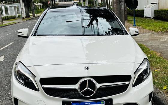 MERCEDES-BENZ A 200 2018