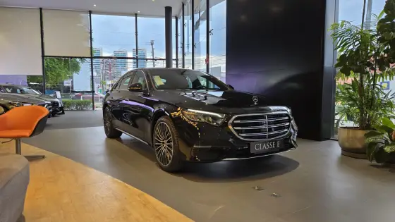 MERCEDES-BENZ E 300 2025