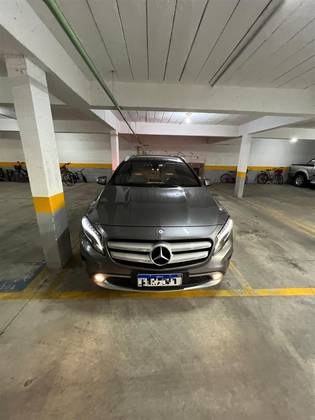 MERCEDES-BENZ GLA 200 2016