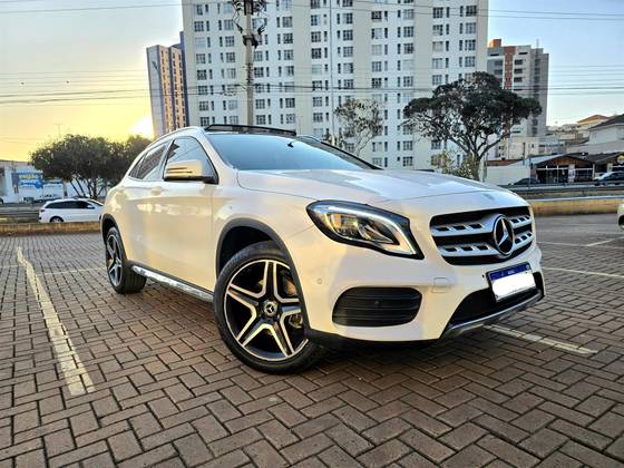MERCEDES-BENZ GLA 250 2018