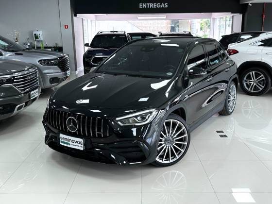 MERCEDES-BENZ GLA 35 AMG 2022