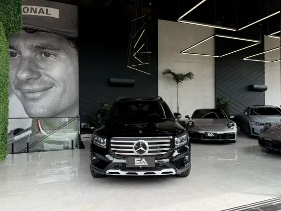 MERCEDES-BENZ GLB 220 2025