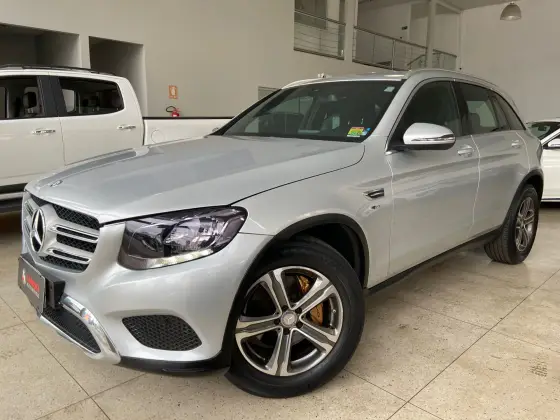 MERCEDES-BENZ GLC 250 2016