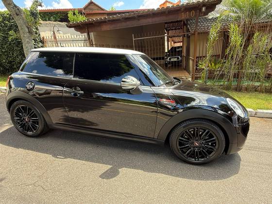 MINI COOPER 2018