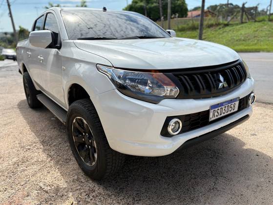MITSUBISHI L200 TRITON 2022