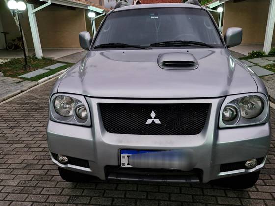 MITSUBISHI PAJERO 2008