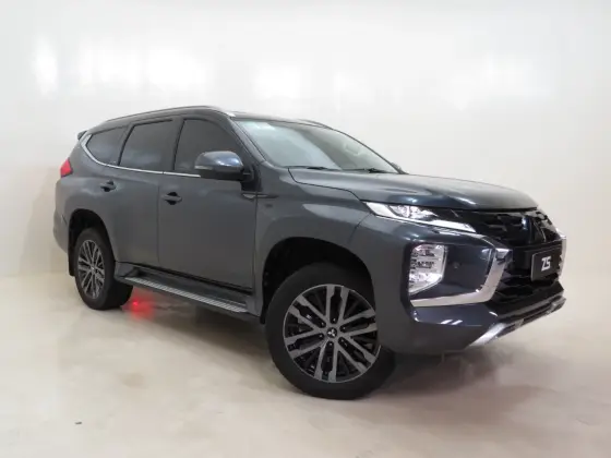 MITSUBISHI PAJERO SPORT 2025