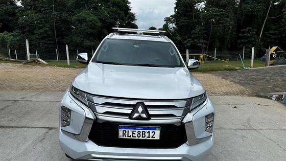 MITSUBISHI PAJERO SPORT 2021