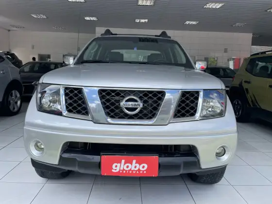 NISSAN FRONTIER 2012